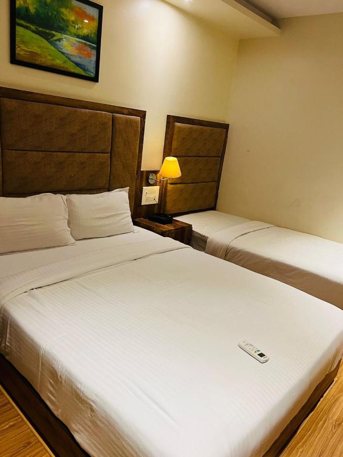 Hotel Byaris International By Bizzgrow Hotels Bombay Eksteriør billede