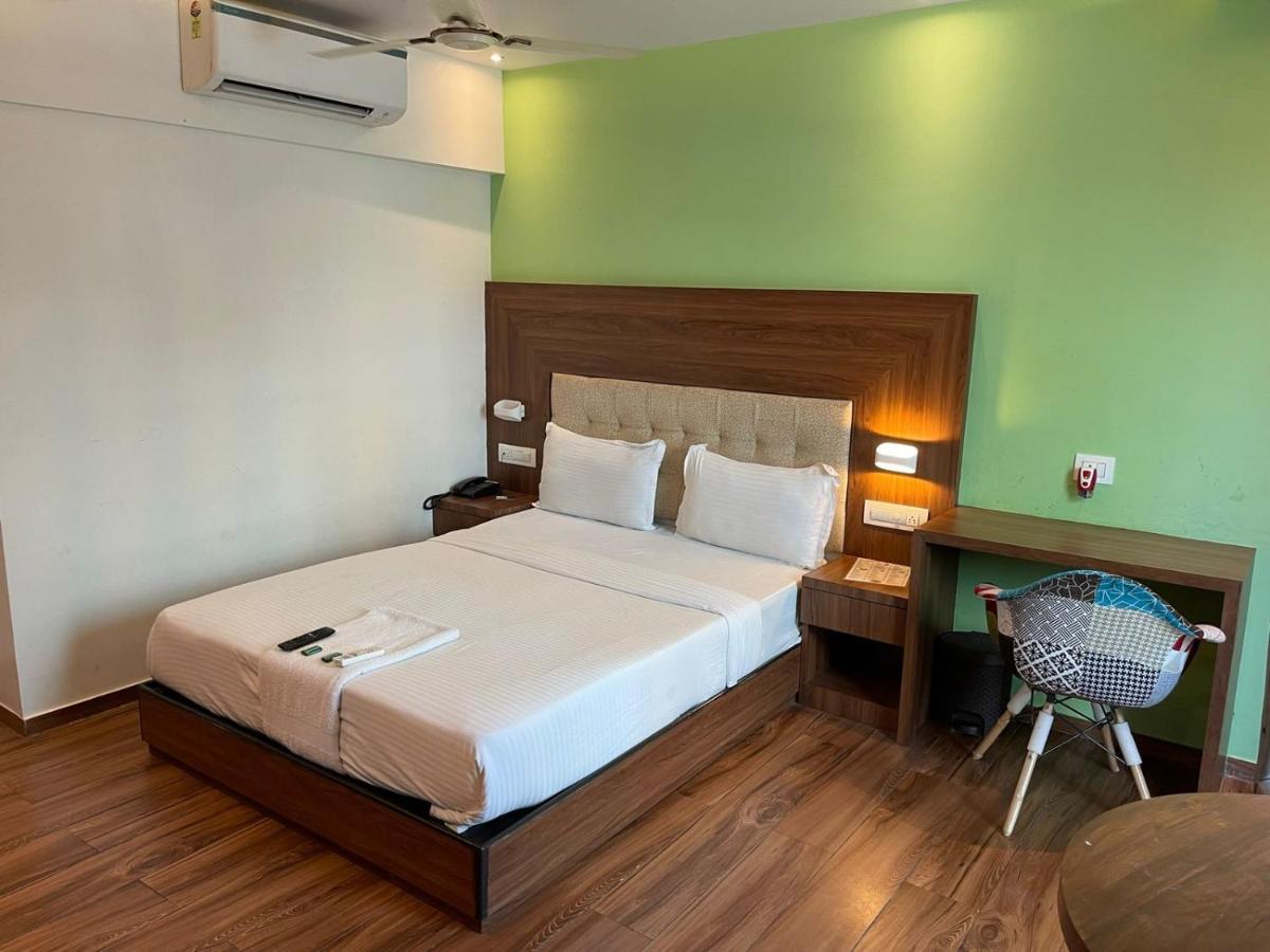Hotel Byaris International By Bizzgrow Hotels Bombay Eksteriør billede